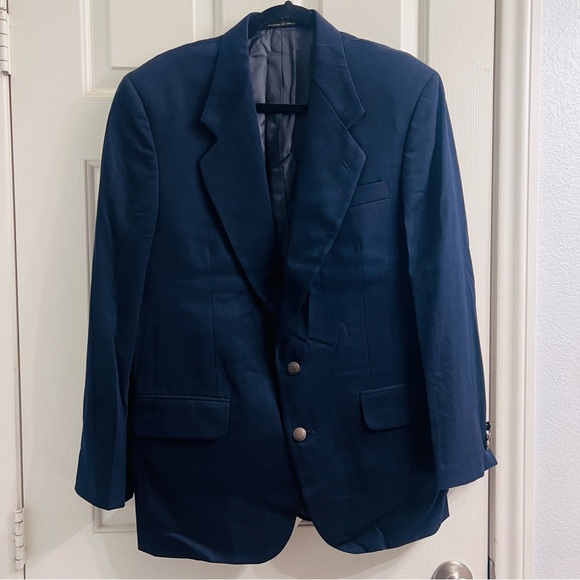 Vintage Oscar de la Renta Blazer – Regal Details & Designer Tailoring